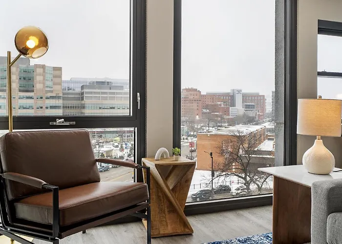 Landing Stylish 2Bd Gym Yoga Studio *