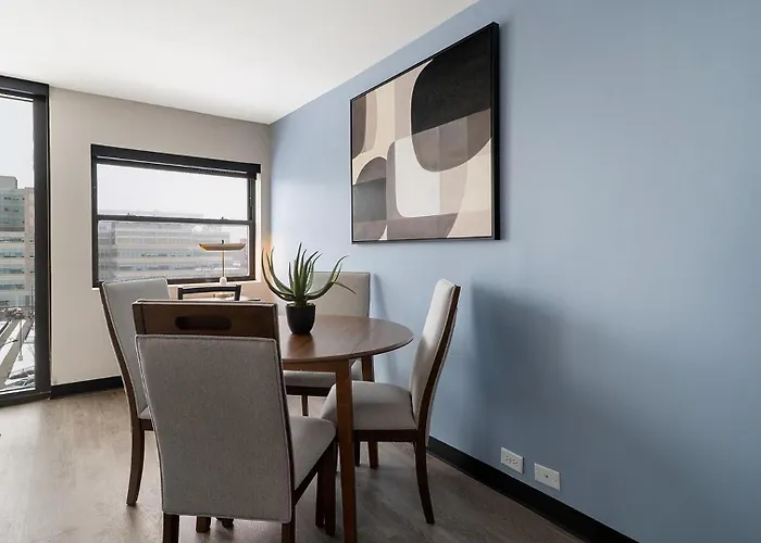 Apartment Landing Stylish 2Bd Gym Yoga Studio Chicago