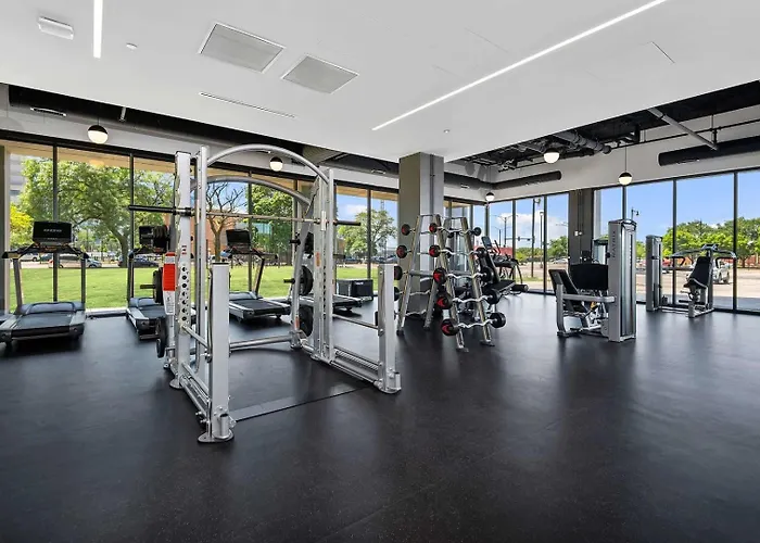 Apartment Landing Stylish 2Bd Gym Yoga Studio